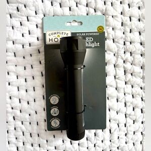 LED solar powered flashlight